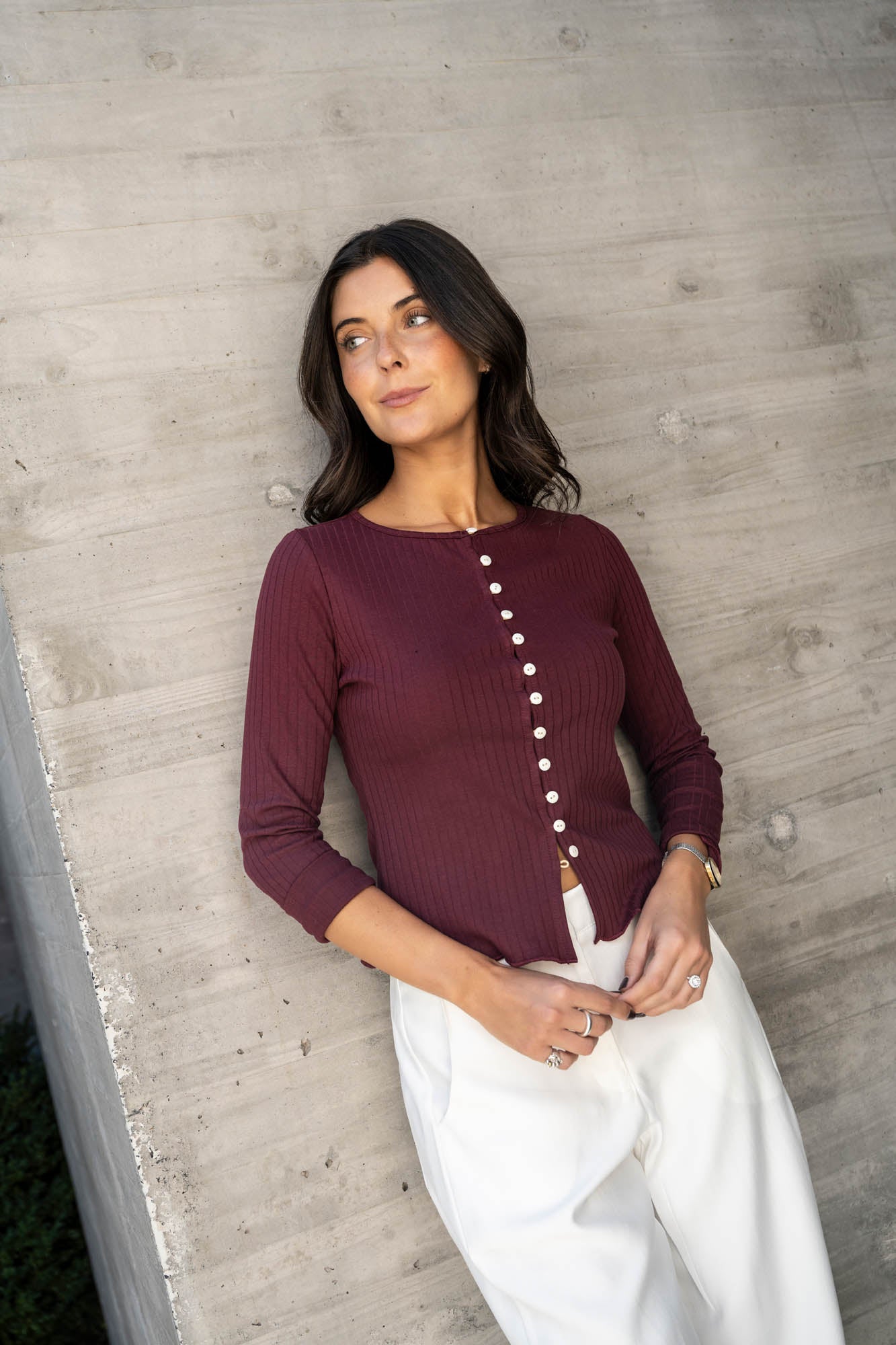 Polera canutón gamuzado con botones (Código SALE20%OFF)